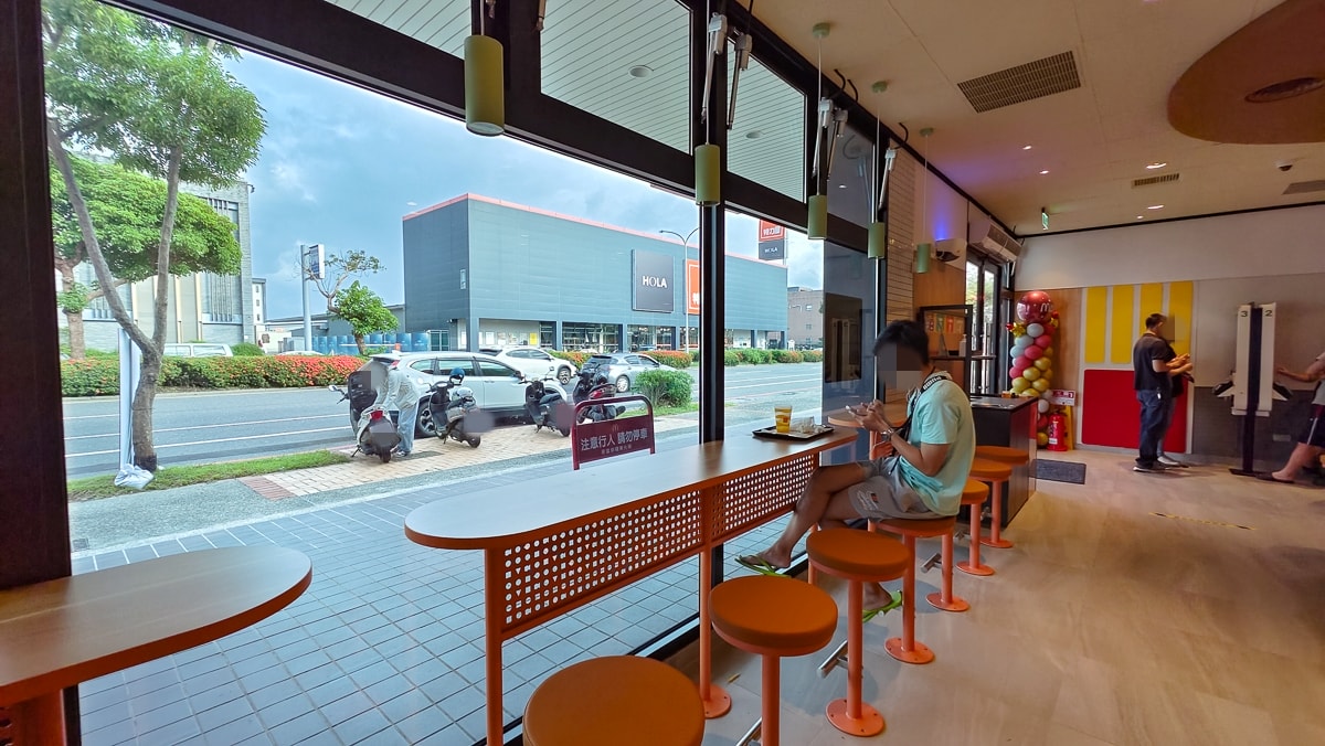 好消息麥當勞羅東光榮店開幕了有得來速! 壞消息沒有24小時營業 - 第9張圖